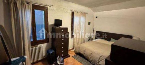 5 bedrooms Apartment in Medicina, Italy No. 348817 17