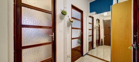 3 rooms Apartment in Turin, Italy No. 34254 34