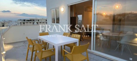 1 bedroom Penthouse in Gzira, Malta No. 9948 8