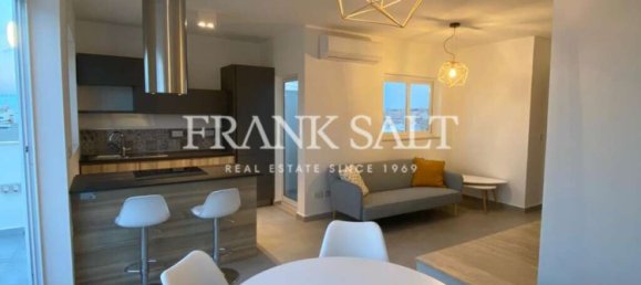 1 bedroom Penthouse in Gzira, Malta No. 9948 7