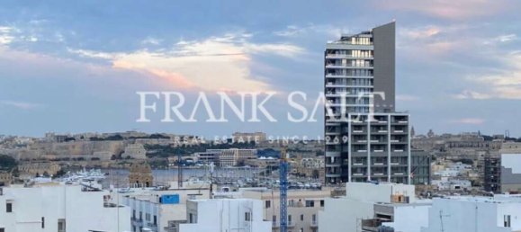 1 bedroom Penthouse in Gzira, Malta No. 9948 9