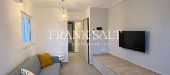 1 bedroom Penthouse in Gzira, Malta No. 9948 3