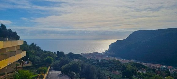 2 bedrooms Apartment in Finale Ligure, Italy No. 272616 17