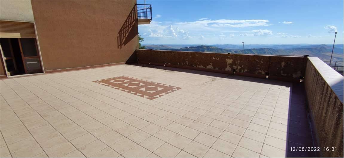 2 bedrooms Apartment in Enna, Italy No. 355410