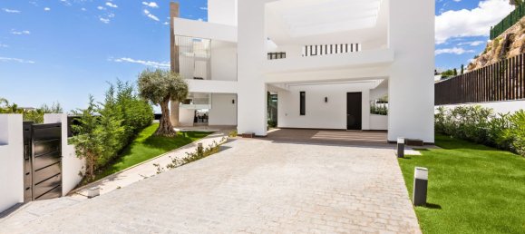 5 Schlafzimmer Villa in La Alqueria-El Paraíso, Spain, Nr. 2879 19