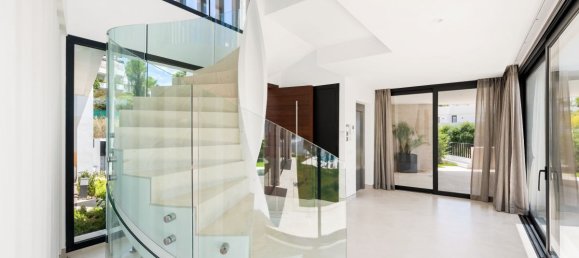 5 Schlafzimmer Villa in La Alqueria-El Paraíso, Spain, Nr. 2879 18