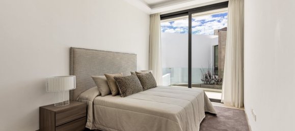 5 Schlafzimmer Villa in La Alqueria-El Paraíso, Spain, Nr. 2879 10