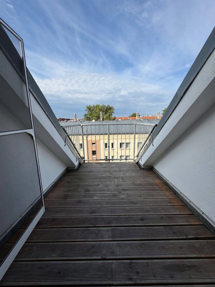 3-salle Appartement à Friedrichshain, Germany No. 364176