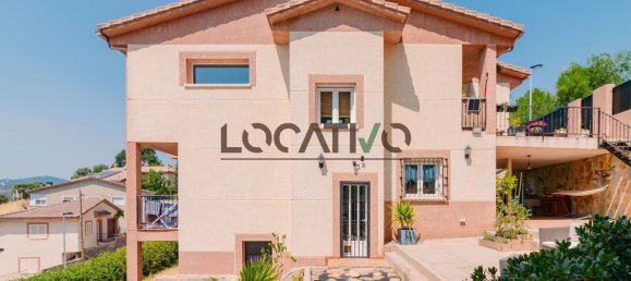 4 bedrooms House in Navas del Rey, Spain No. 137391 7