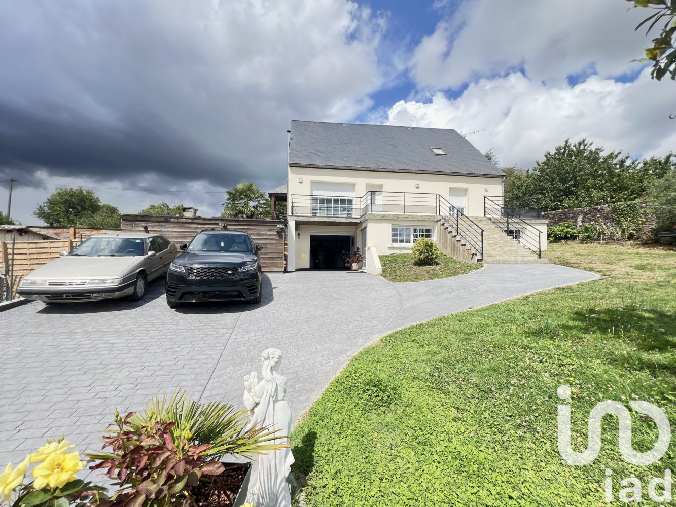 4 bedrooms House in Sarthe, France No. 285235