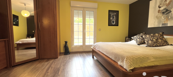 4 bedrooms House in Sarthe, France No. 285235 5