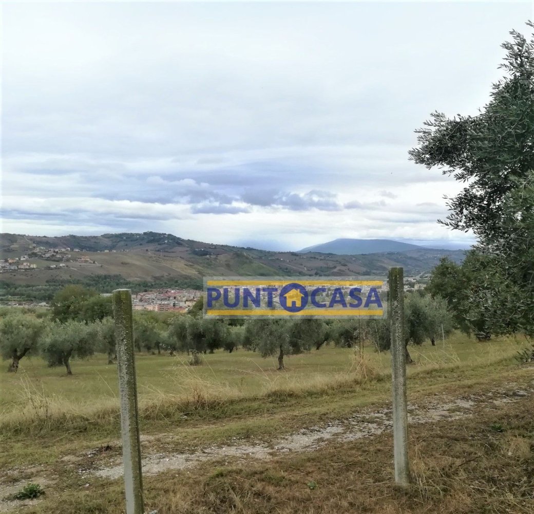 Grundstück in Teramo, Italy 500m², Nr. 101216