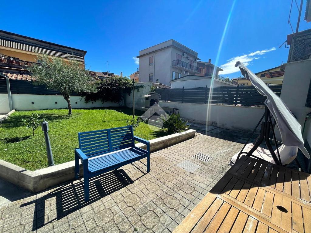 3 bedrooms Villa in Marino, Italy No. 273422