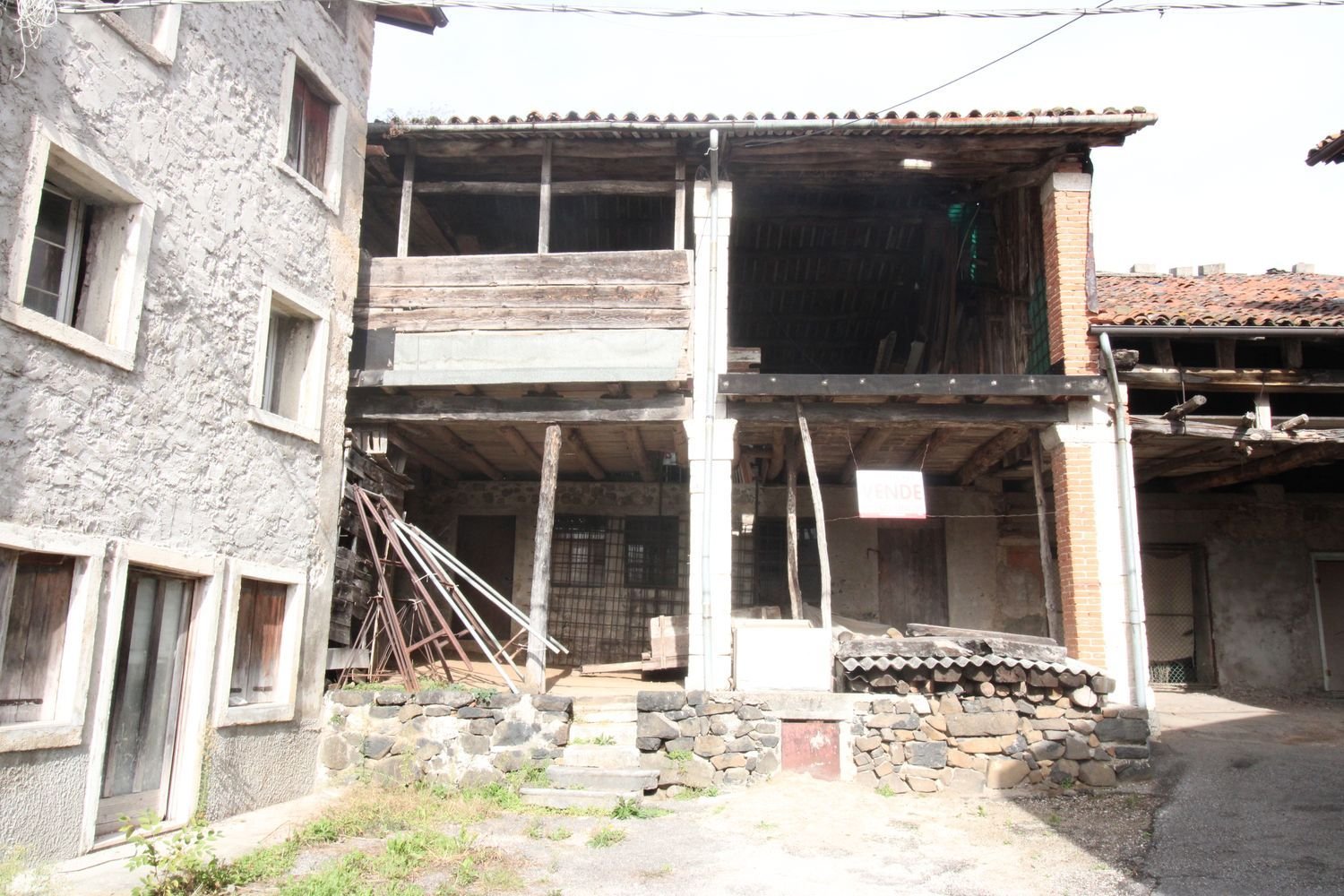 3 rooms House in Valdagno, Italy No. 178971