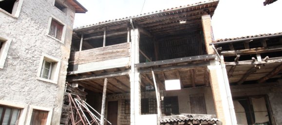 3 rooms House in Valdagno, Italy No. 178971 4