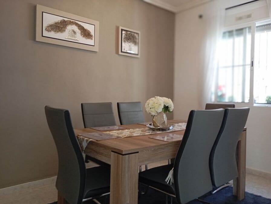 3 bedrooms House in Alicante, Spain No. 188042