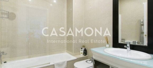 2 chambres Appartement à Eixample, Spain No. 24904 10