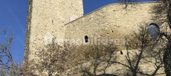 5 rooms Building in Passignano sul Trasimeno, Italy No. 74510 8