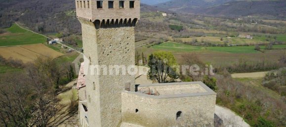 5 rooms Building in Passignano sul Trasimeno, Italy No. 74510 10