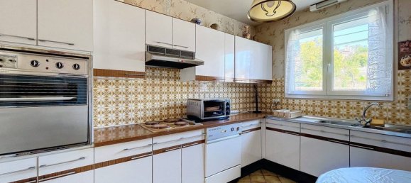 Вилла с 3 спальнями в Шомон, Франция № 229855 3