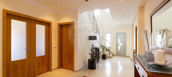 6 bedrooms House in Pombal, Portugal No. 19700 8