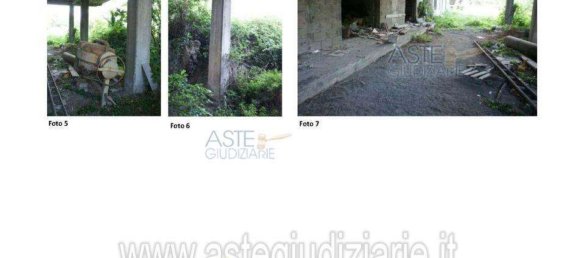 Gebäude in Somma Vesuviana, Italy 900m², Nr. 9529 19