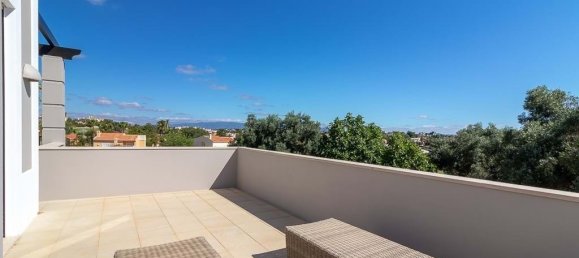 4 bedrooms Villa in Lagoa, Portugal No. 123642 25