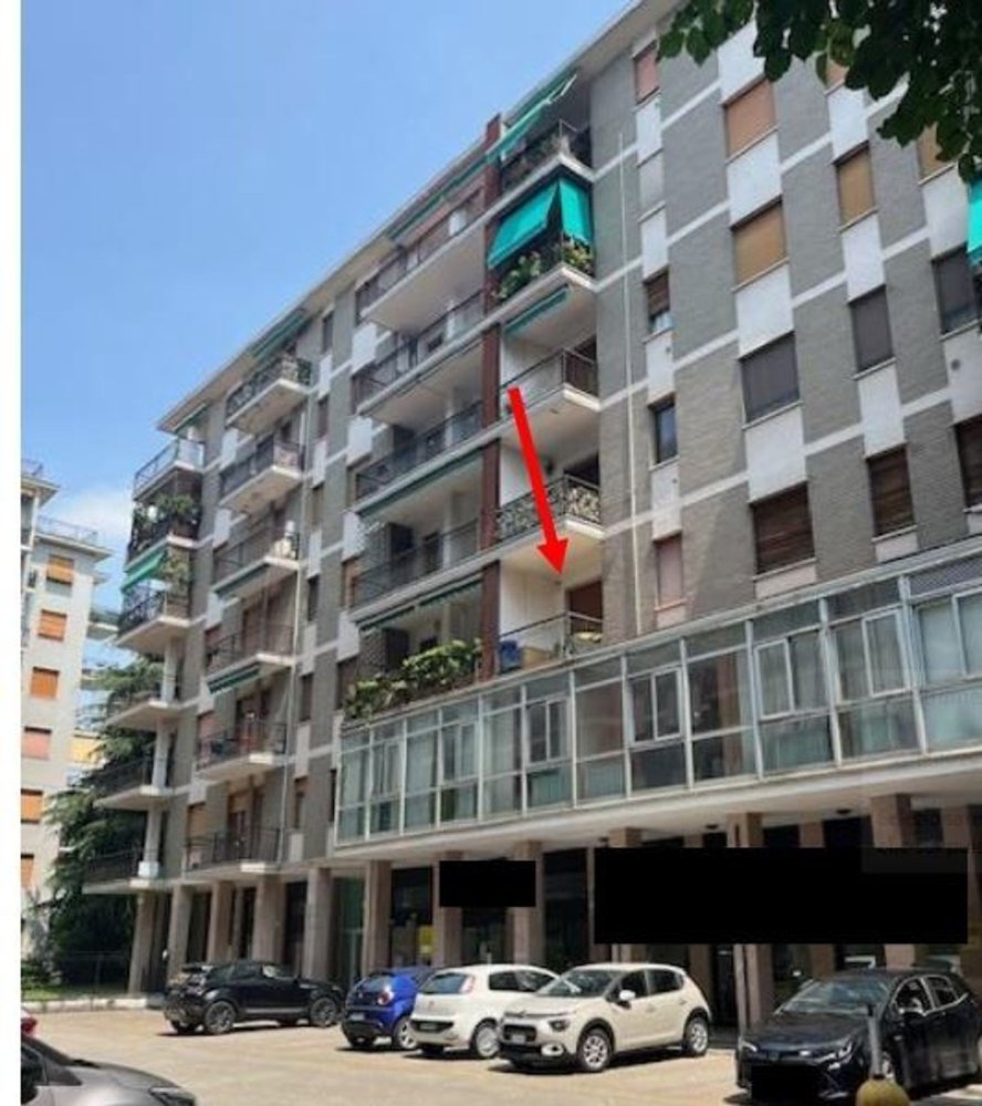 2غرفة شقة في Vimercate, Italy رقم 3644