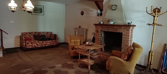 2-Zimmer Haus in Castana, Italy, Nr. 258848 7