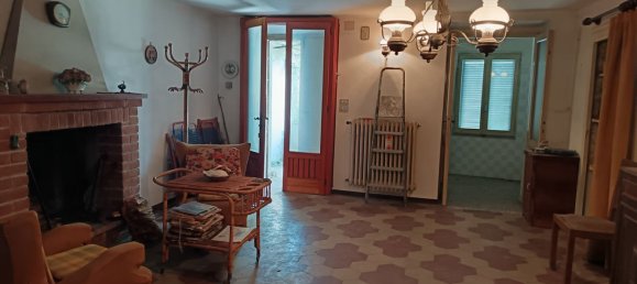 2-Zimmer Haus in Castana, Italy, Nr. 258848 9