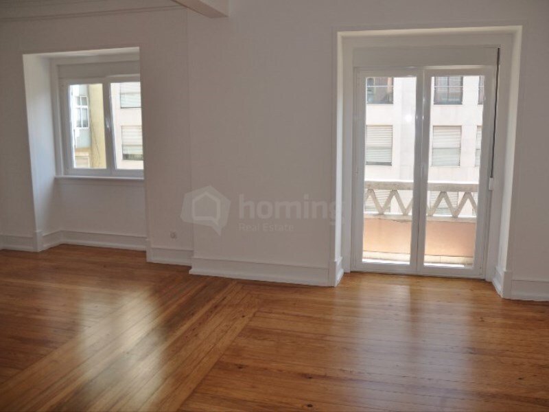 Apartamento de 3 dormitorios en Lisbon, Portugal No. 96165