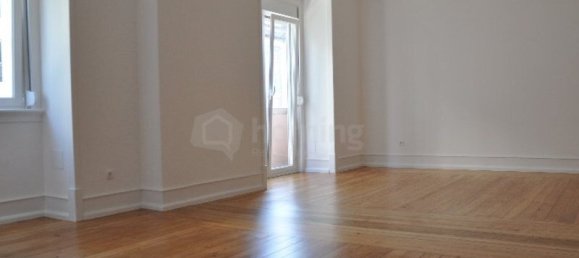 Apartamento de 3 dormitorios en Lisbon, Portugal No. 96165 2