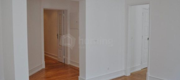 Apartamento de 3 dormitorios en Lisbon, Portugal No. 96165 6