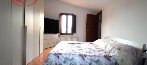 3 rooms Apartment in Montevarchi, Italy No. 236964 7