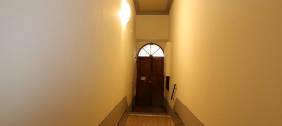 3 rooms Apartment in Montevarchi, Italy No. 236964 18