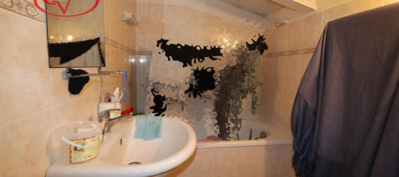 3 rooms Apartment in Montevarchi, Italy No. 236964 15