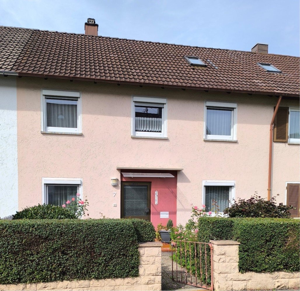 Adosado de 3 dormitorios en Ostalbkreis, Germany No. 293510