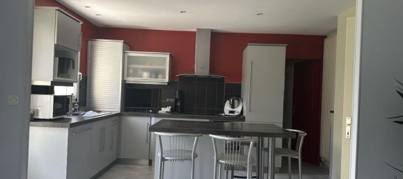 4 bedrooms House in Maine-et-Loire, France No. 307033 4