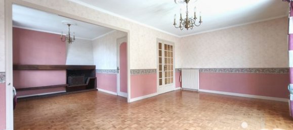 4 chambres Maison à Château-Gontier, France No. 301945 4