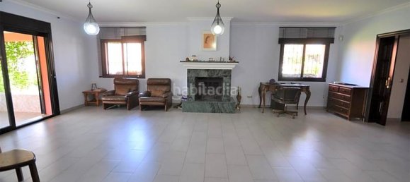 4 bedrooms House in Casares, Spain No. 38734 19