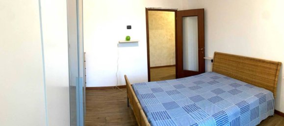 3 bedrooms Penthouse in Introbio, Italy No. 3298 30