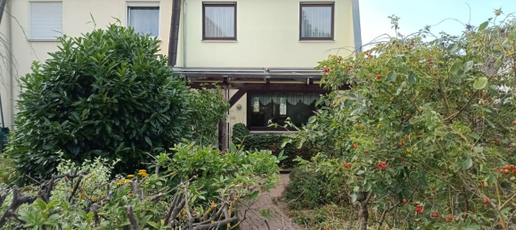 6 rooms Townhouse in Ludwigshafen am Rhein, Germany No. 315845 2