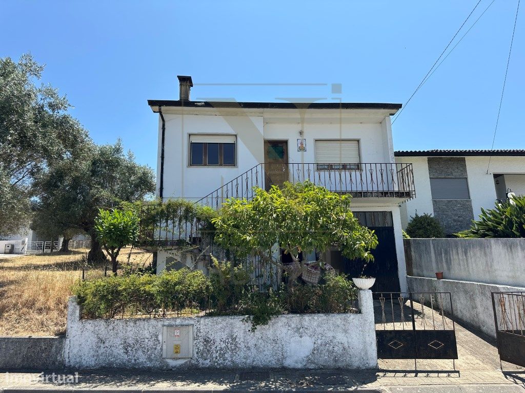 4 غرف نوم منزل في Coimbra, Portugal رقم 215913