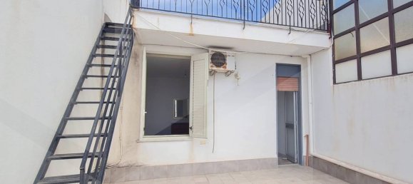 Casa de 4 habitaciónes en Santa Teresa di Riva, Italy No. 24166 6