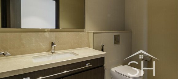 Apartamento T3 em Zabeel, UAE N.º 8088 8