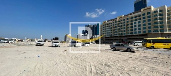 Grundstück in Sheikh Zayed Road, UAE 4907.6m², Nr. 6367 10