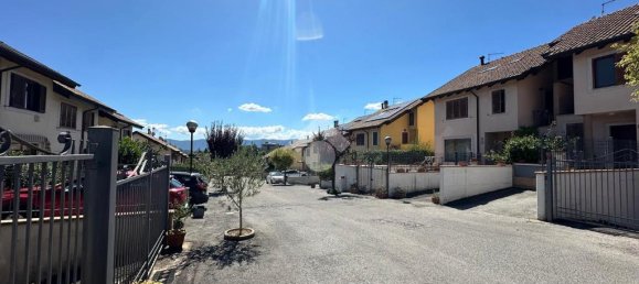 Вилла с 4 спальнями в Фрозиноне, Италия № 359972 14