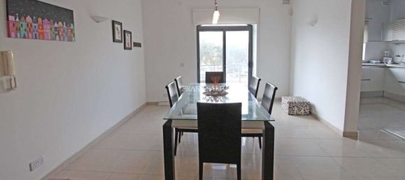 Apartamento de 3 dormitorios en Swatar, Malta No. 11144 4