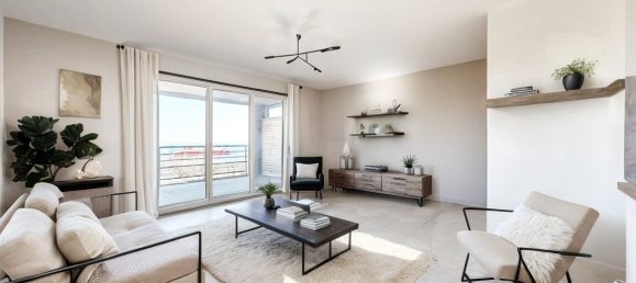 2 bedrooms Apartment in Marseille, France No. 348501 2
