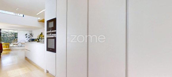 4 bedrooms House in Porto, Portugal No. 134046 8